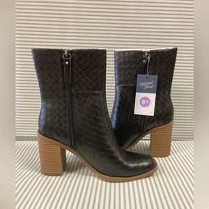 Women’s Black Boots Wedge Heel